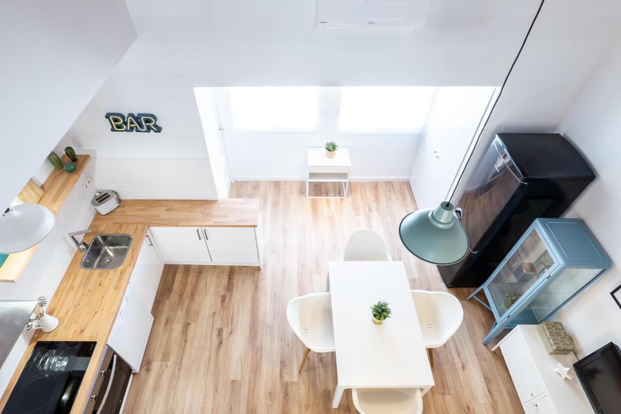 Anelsa Apmts Descubre Valencia Y Su Playa Apartment Ngoại thất bức ảnh
